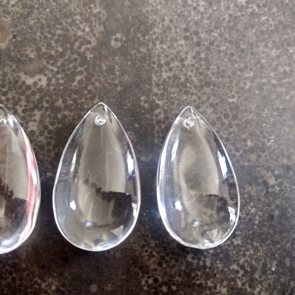 Hydrotherdal Teardrop Pendants - Picture 3 of 5